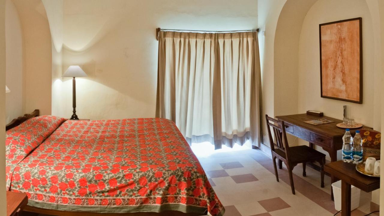 Neemrana'S - Tijara Fort Palace Ngoại thất bức ảnh