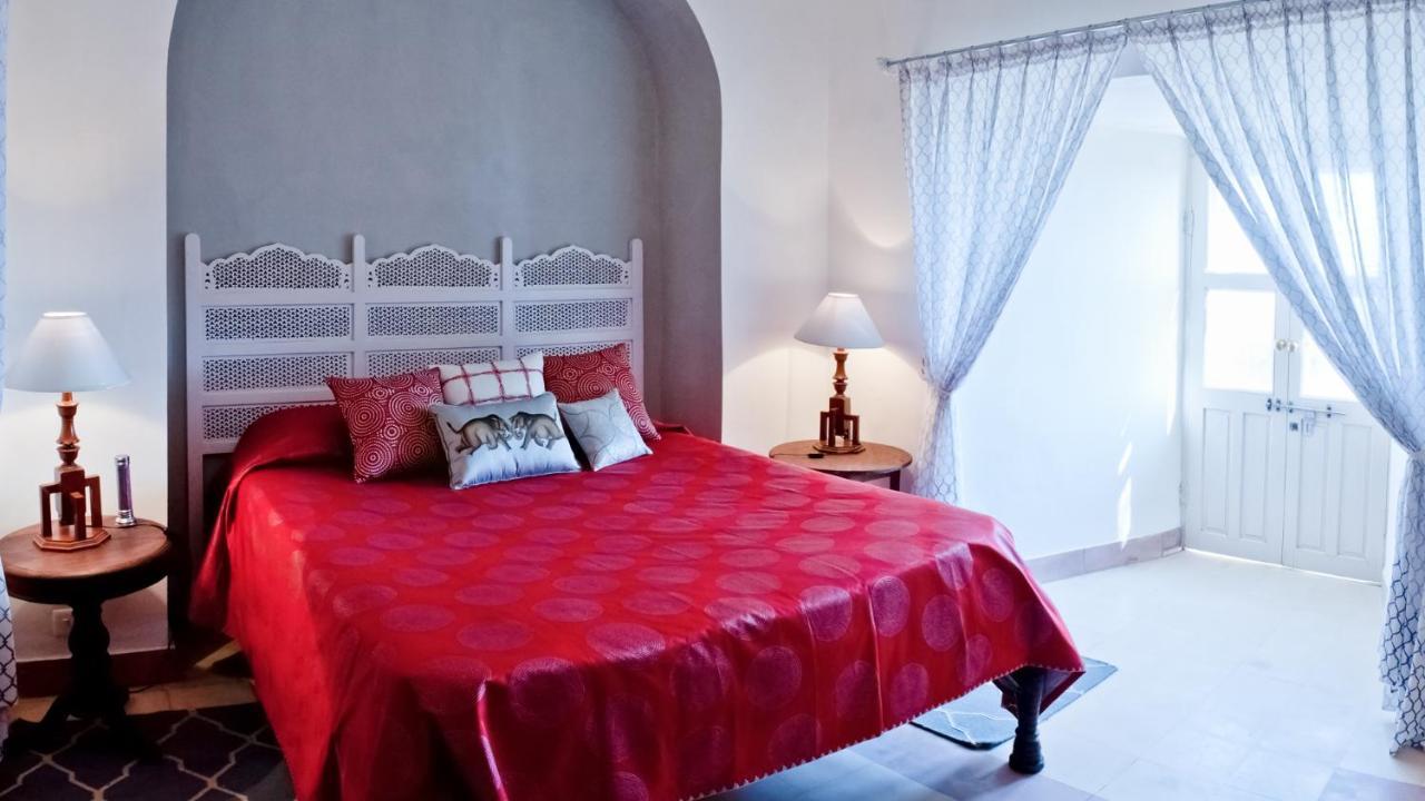 Neemrana'S - Tijara Fort Palace Ngoại thất bức ảnh