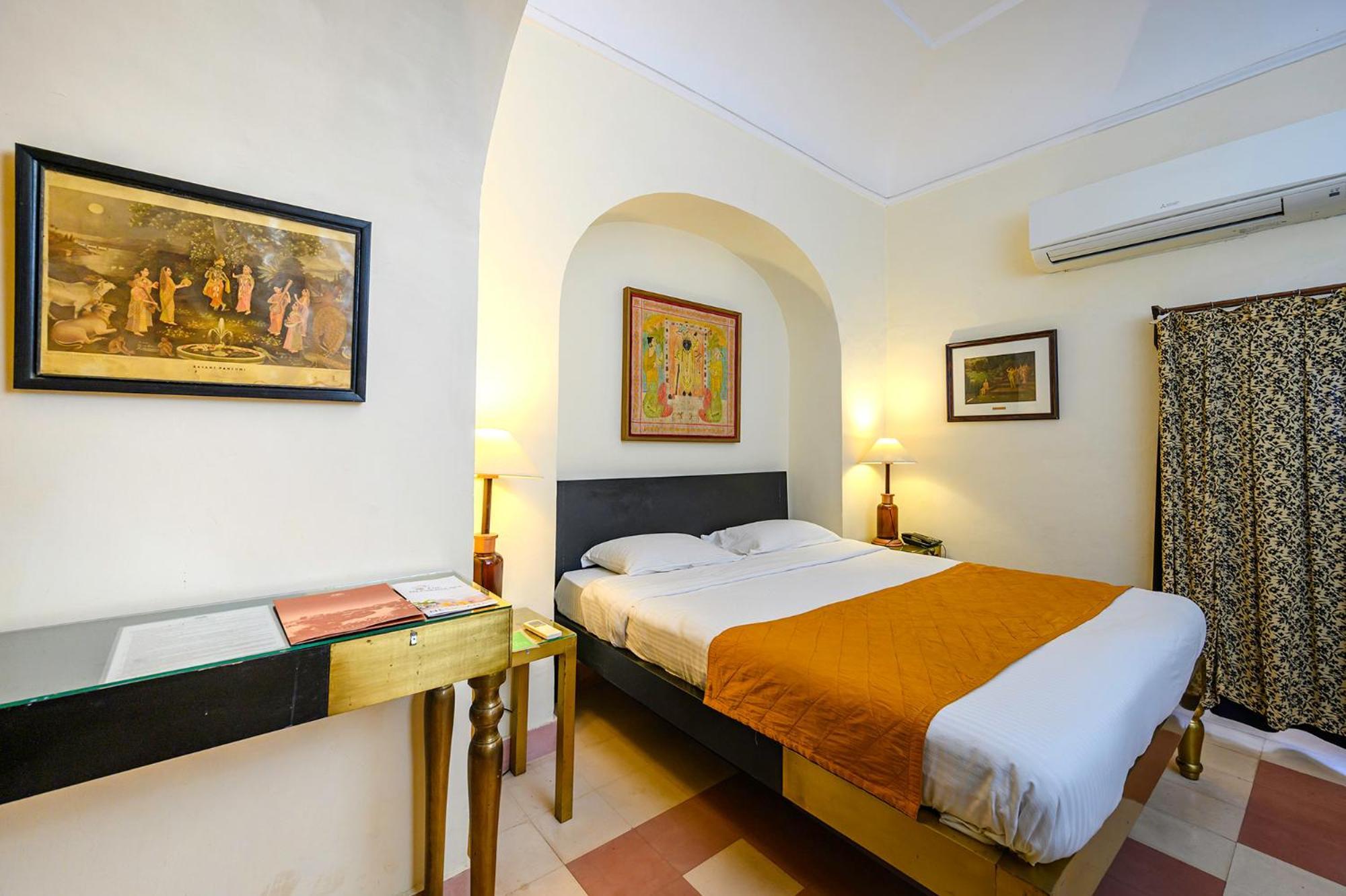 Neemrana'S - Tijara Fort Palace Ngoại thất bức ảnh