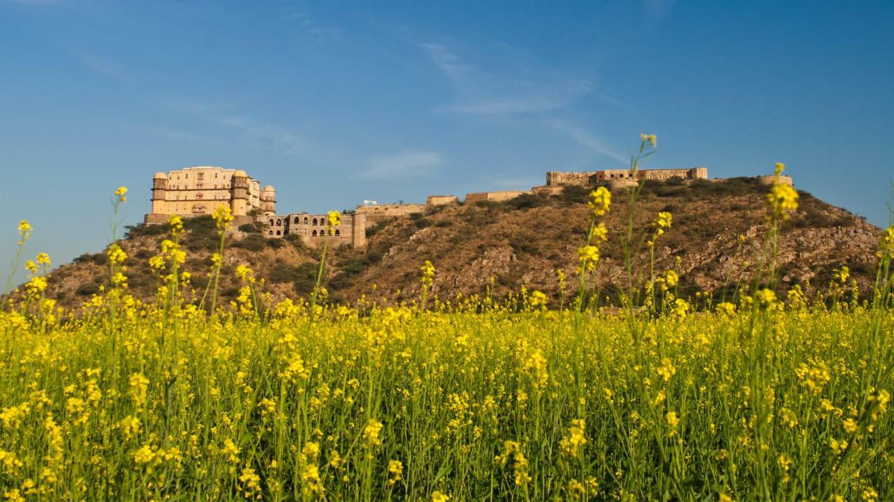 Neemrana'S - Tijara Fort Palace Ngoại thất bức ảnh