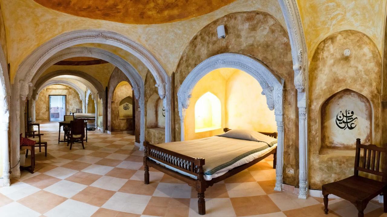 Neemrana'S - Tijara Fort Palace Ngoại thất bức ảnh